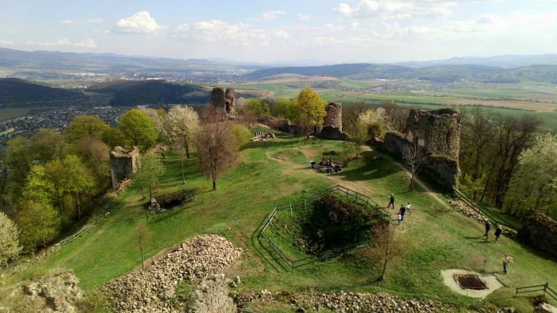 Šarišský hradný vrch - hlavná fotka