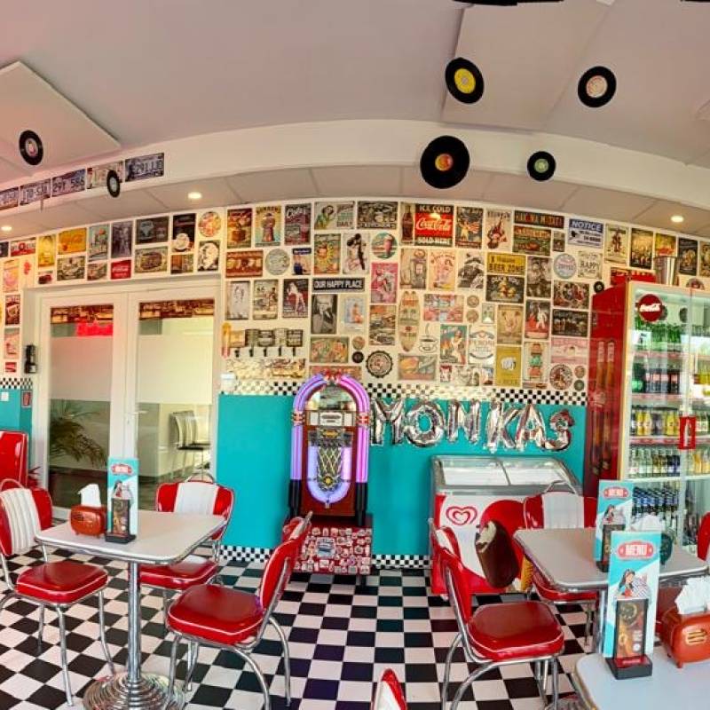 Monka’s diner